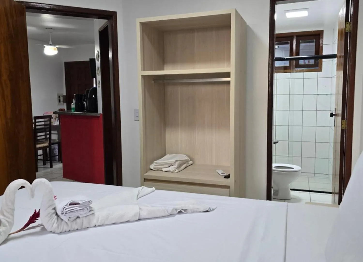 Apto Terreo Mobiliado Com Piscina - 400M Da Praia De Taperapuan, Proximo Ao Axe Moi- Golden Dolphin Residence Porto Seguro Apartamento