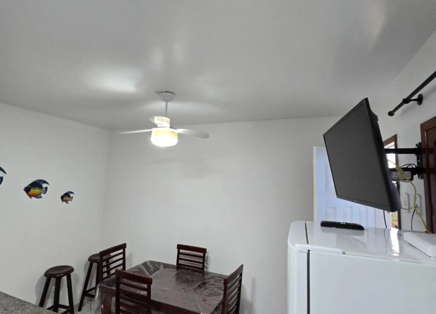 Apto Terreo Mobiliado Com Piscina - 400M Da Praia De Taperapuan, Proximo Ao Axe Moi- Golden Dolphin Residence Porto Seguro